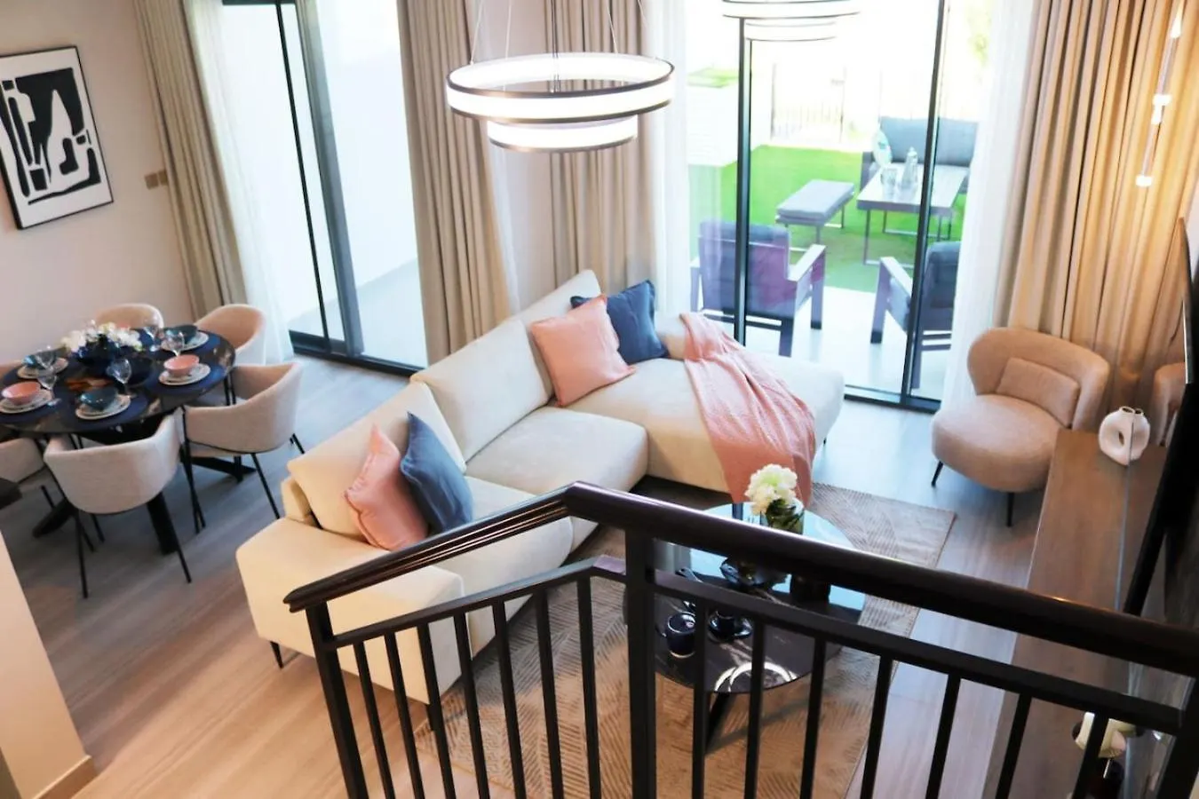 3Br Villa With Private Garden In Calero Damac Hills By Vibel Dubai United Arab Emirates