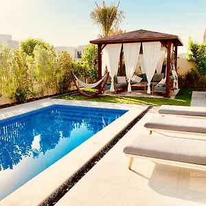 Villa The Sunshine, Dubai